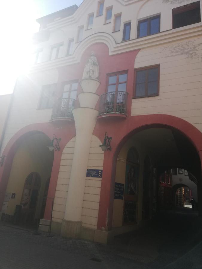 Monelly Apartman Komárno エクステリア 写真